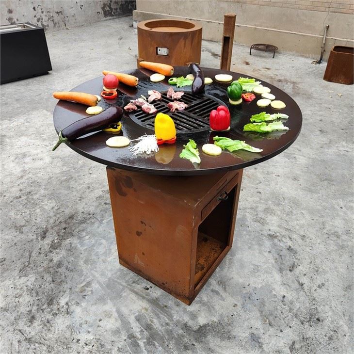 Large Cooking Area Barbecue Smoker