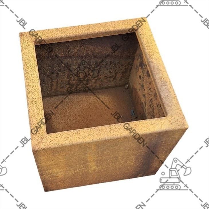 22 Inch Diameter Planter