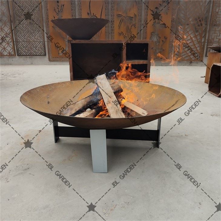 Anti-Corrosion Wood Firepit With Corten
