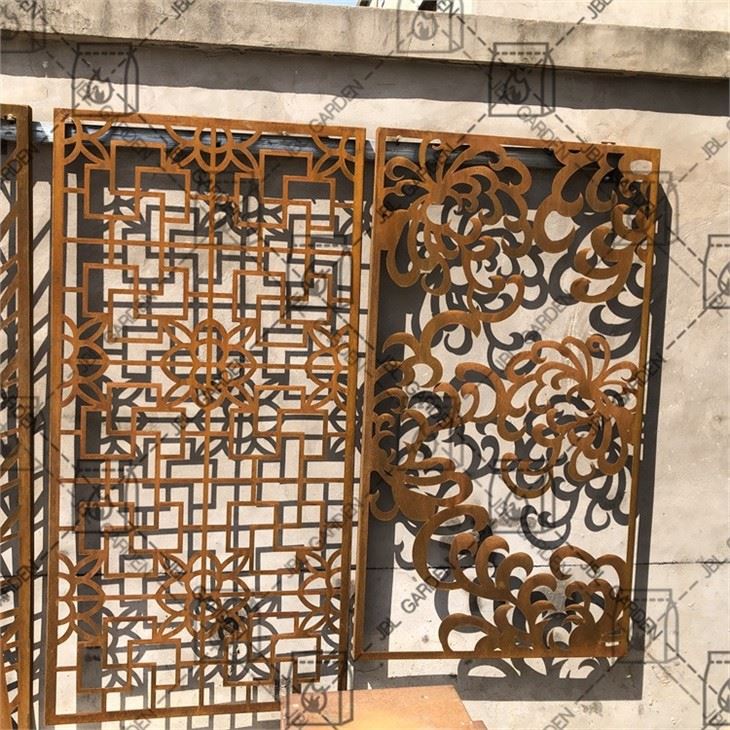 Best Metal Outdoor Privacy Screen
