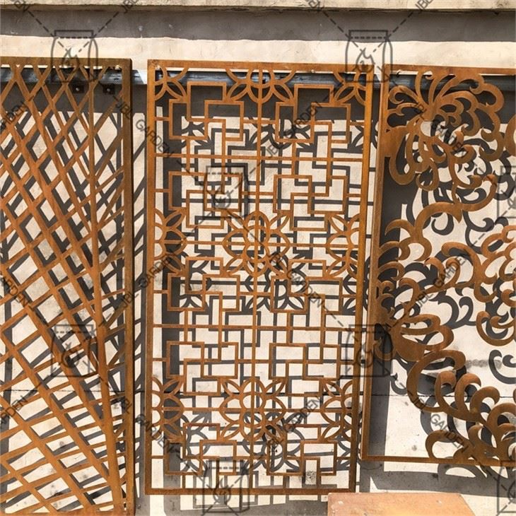 Pantalla metàl·lica decorativa d'acer corten de jardí