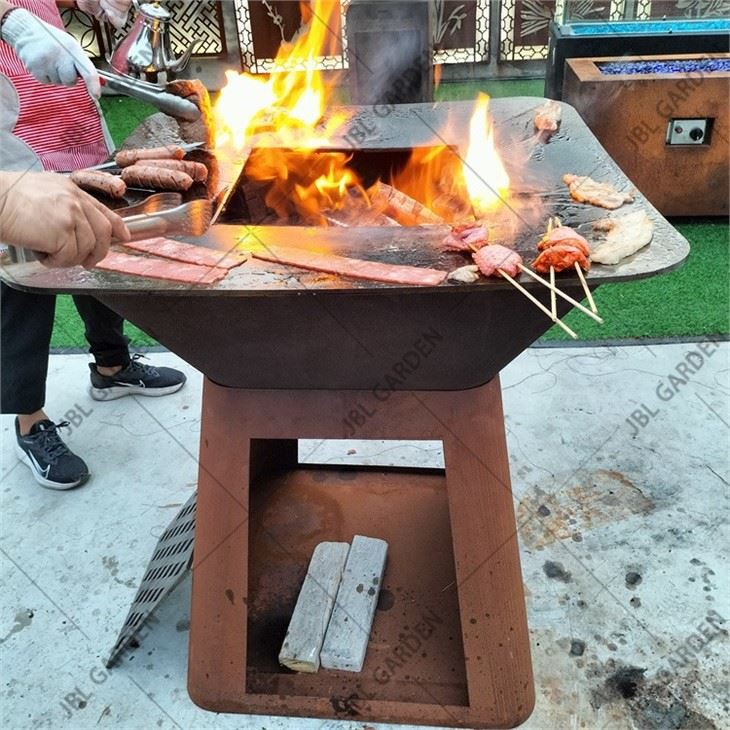 Grill de xemeneia d'acer Corten