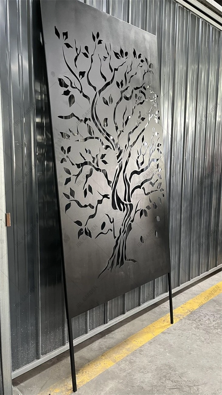 Outdoor Partition Screens
